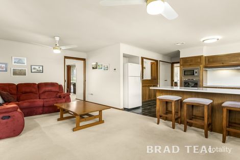 Property photo of 76 Copernicus Way Keilor Downs VIC 3038