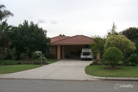 18 Abrolhos Cl, Shelley, WA 6148