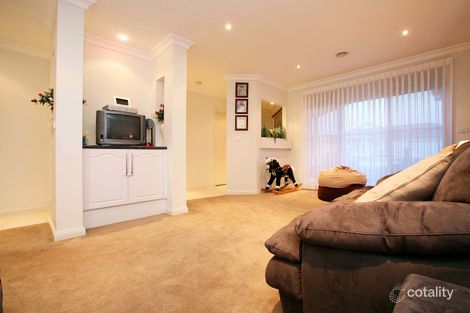 Property photo of 11 Albertine Crescent Sydenham VIC 3037