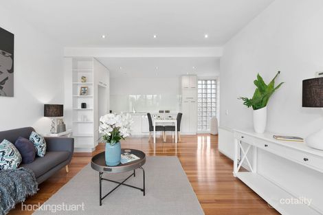 17 Young St, St Kilda East, VIC 3183