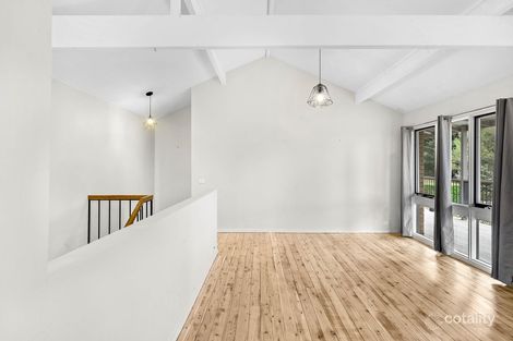 Property photo of 35 Bunnal Avenue Winmalee NSW 2777