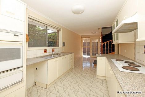 Property photo of 2 Maple Grove Bundoora VIC 3083