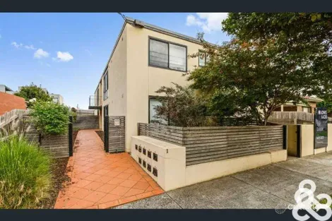 7/1 Trenoweth St, Brunswick West, VIC 3055