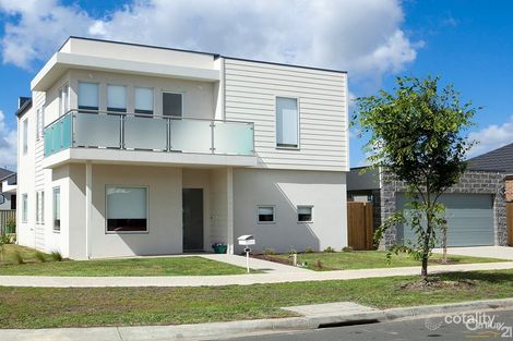 17 Cormorant Pde, Pakenham, VIC 3810