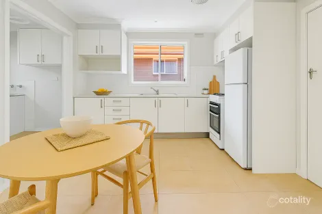 Property photo of 1/6 Maxine Court Noble Park VIC 3174