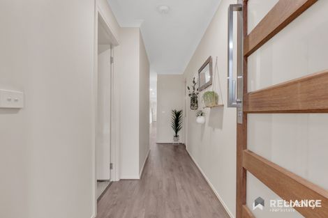 Property photo of 132 Phillip Drive Sunbury VIC 3429