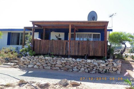 Property photo of 2 Hoult Street Denham WA 6537