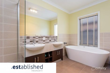 Property photo of 17 Legacy Drive Truganina VIC 3029