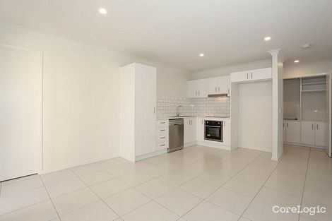 Property photo of 2/32 Altair Street Coomera QLD 4209