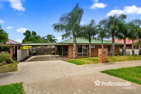 Property photo of 40 Nightingale Avenue West Wodonga VIC 3690