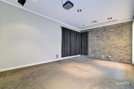 Property photo of 19 Grenfell Avenue Duncraig WA 6023