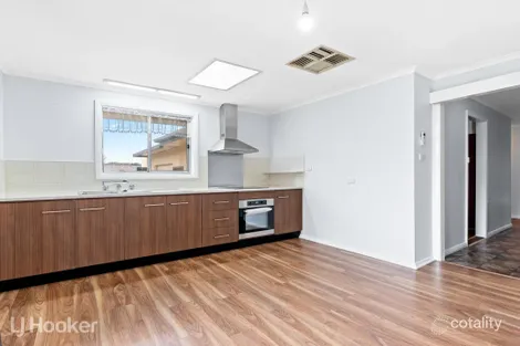 12 Mccubbin Ave, Hope Valley, SA 5090