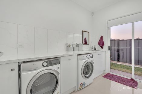 Property photo of 82 Wattletree Street Craigieburn VIC 3064