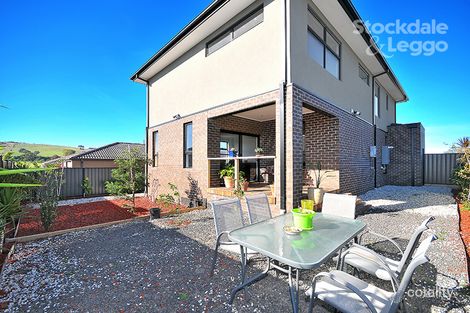 Property photo of 8 Weerona Parkway Wollert VIC 3750