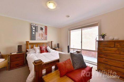 Property photo of 8 Banyalla Place Rowville VIC 3178