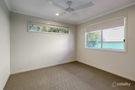 Property photo of 4 Darreen Street Greenslopes QLD 4120