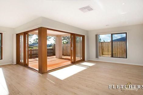 Property photo of 49 Applegum Drive South Morang VIC 3752