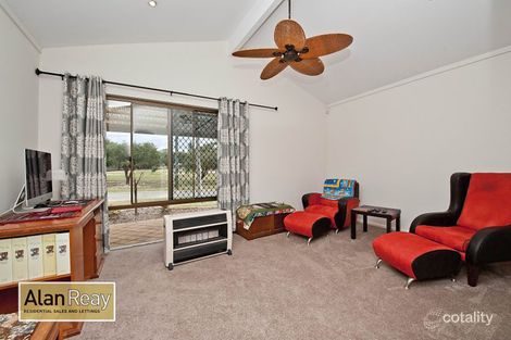 54 Chadstone Rd, Craigie, WA 6025