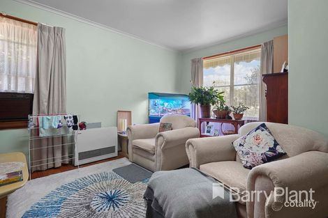 Property photo of 21 Nodding Avenue Frankston North VIC 3200
