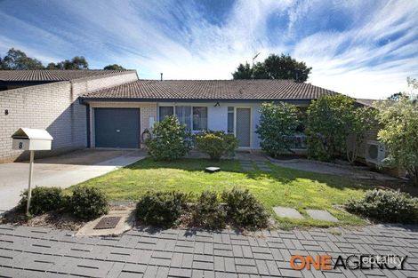 8 Brownlow Pl, Holt, ACT 2615