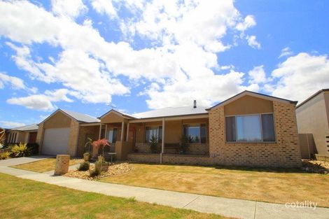 16 Mcdowell Dr, Korumburra, VIC 3950