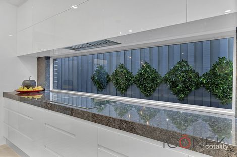 Property photo of 118 The Parade Wollert VIC 3750