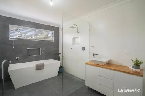 Property photo of 64 Bowden Street Heddon Greta NSW 2321