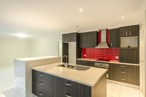 Property photo of 14 Lanagan Court Middle Ridge QLD 4350