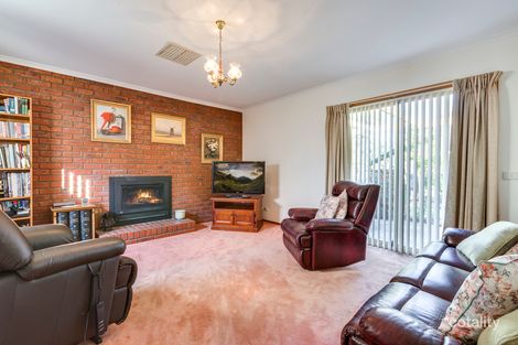 Property photo of 43 Solent Crescent Taylors Lakes VIC 3038