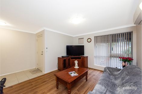 Property photo of 32 Verdant Crescent Seville Grove WA 6112