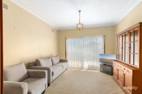 Property photo of 4 Blaxland Avenue Warrawong NSW 2502