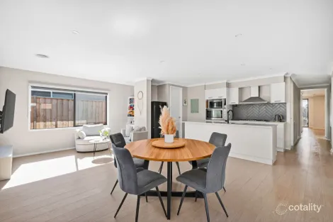 Property photo of 62 Element Circuit Armstrong Creek VIC 3217
