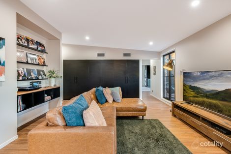 Property photo of 17 Pilgrim Street Middle Ridge QLD 4350