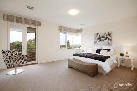 Property photo of 16 First Avenue Kew VIC 3101