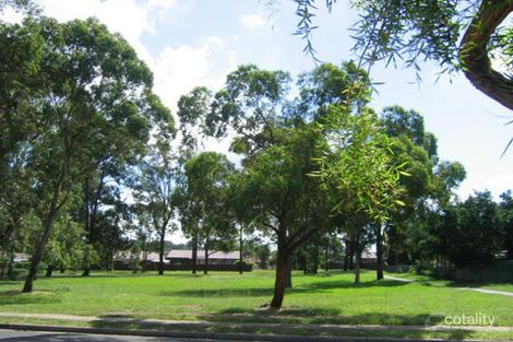 11 Lawley St, Bossley Park, NSW 2176