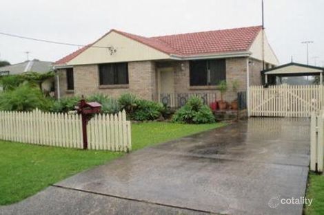 Property photo of 20 Graham Street Unanderra NSW 2526