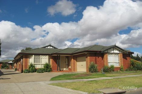 1 Manchester Dr, Sydenham, VIC 3037