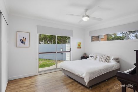 Property photo of 2 Anita Avenue Miami QLD 4220