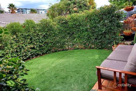 8/12 Hastings St, Scarborough, WA 6019