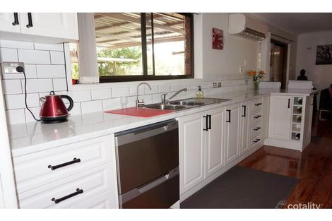 Property photo of 3 Redwood Drive Brightview QLD 4311