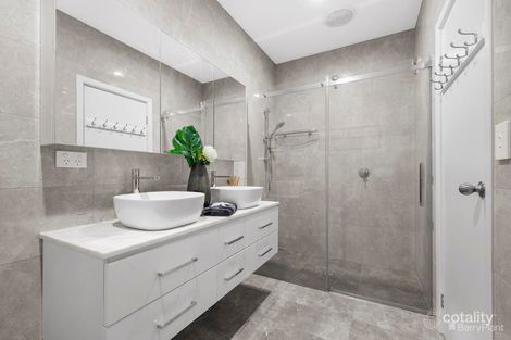 Property photo of 1/8 Third Avenue Box Hill North VIC 3129