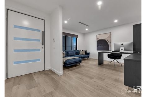 Property photo of 39 Sustainable Drive Craigieburn VIC 3064