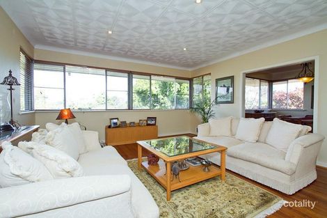 Property photo of 4 Coronation Street Doubleview WA 6018