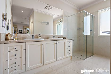 Property photo of 2 Ajax Drive Wheelers Hill VIC 3150