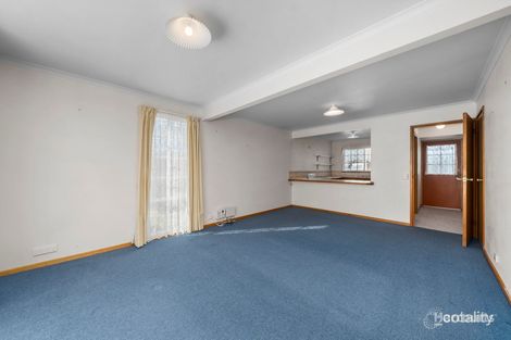 Property photo of 2/44 Topham Street Rose Bay TAS 7015