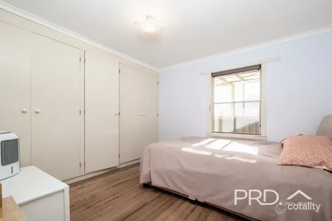 Property photo of 15 Malcolm Crescent Shepparton VIC 3630