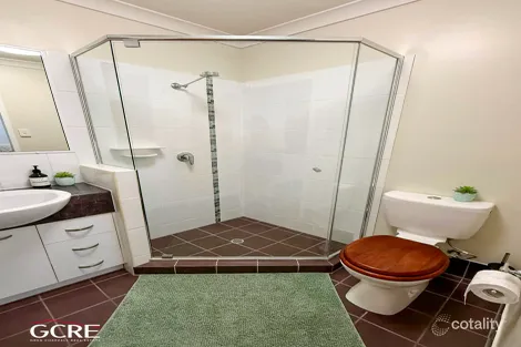 Property photo of 10 Hansen Court Marian QLD 4753