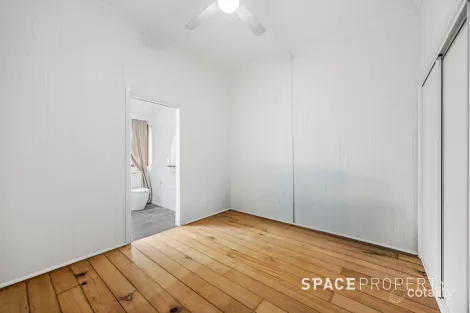 Property photo of 17 Siemon Street Toowong QLD 4066