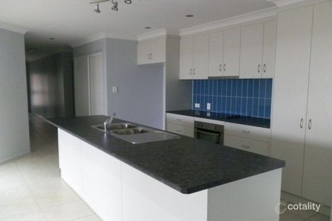 Property photo of 30 Scenic Drive Emerald QLD 4720
