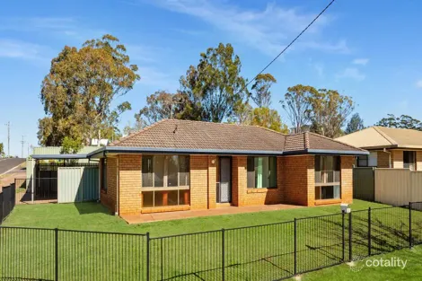 2 Champagne Cres, Wilsonton Heights, QLD 4350